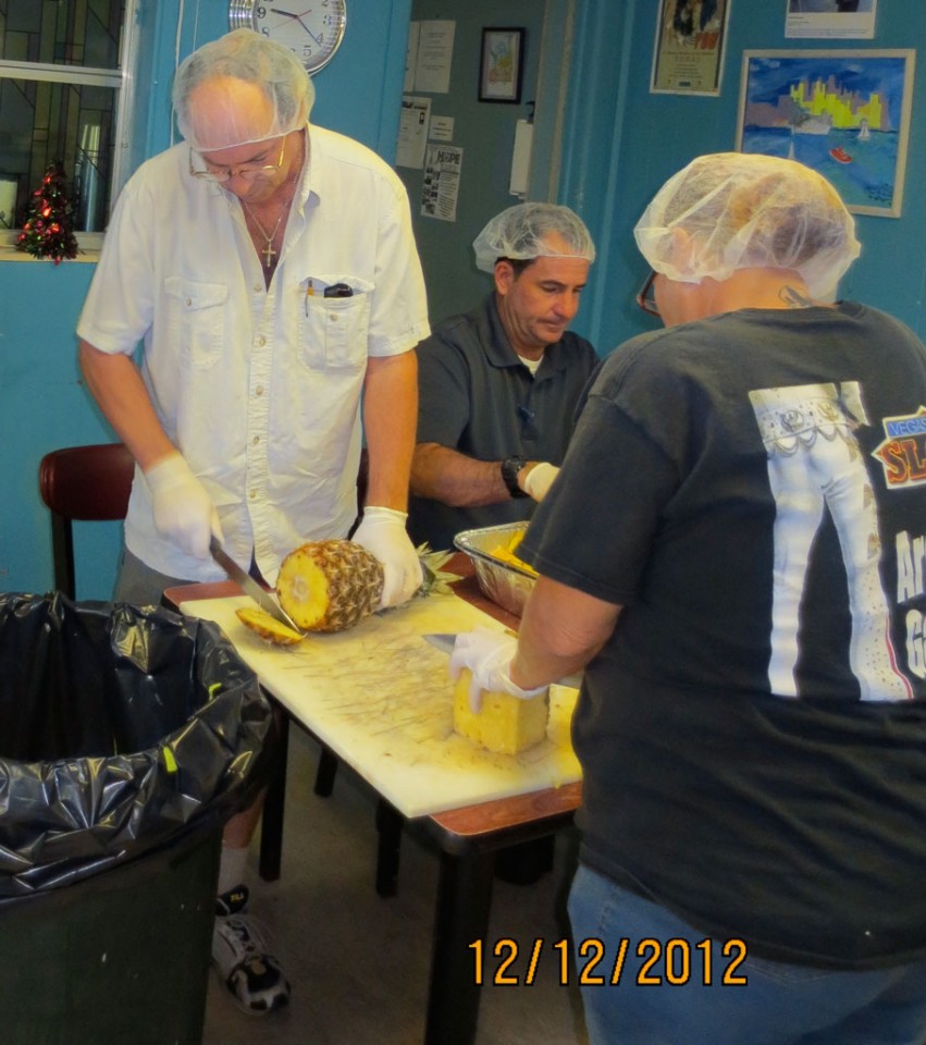 Volunteers working at Jubilee Soup Kitchen 04